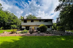 17506 Leggett Rd, Montville, OH 44064 - Photo 11