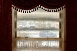 15220 Lucknow Ave, Loveland, OH 44110 - Photo 9