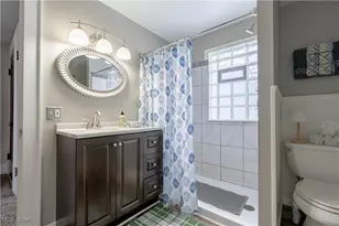 946 Bellflower Ave SW, Canton, OH 44710 - Photo 31