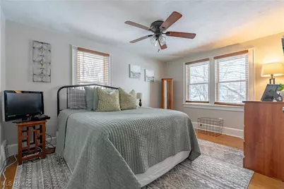 946 Bellflower Avenue SW, Canton, OH 44710 - Photo 25