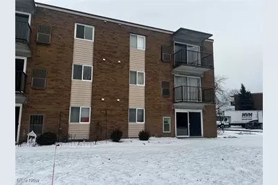 1315 S Lake Wilmer Drive #101, Sandusky, OH 44870 - Photo 5