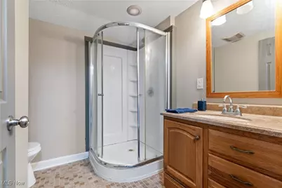 1121 41st Street NW, Canton, OH 44709 - Photo 19