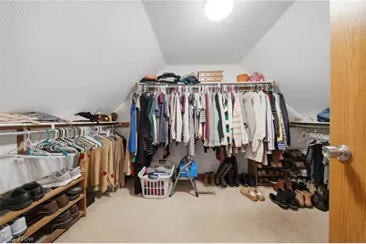 11080 Dunsby Avenue NW, Uniontown, OH 44685 - Photo 33