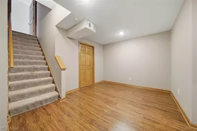 11080 Dunsby Avenue NW, Uniontown, OH 44685 - Photo 35