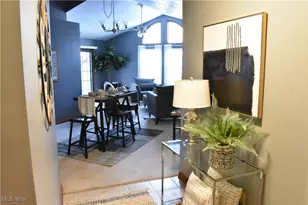 1133 Red Tail Hawk Ct, Boardman, OH 44512 - Photo 3