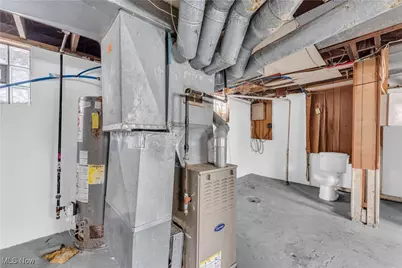 805 Woodland Avenue, Elyria, OH 44035 - Photo 27