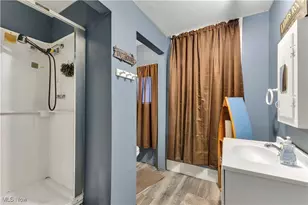 1844 W 48th St, Loveland, OH 44102 - Photo 17