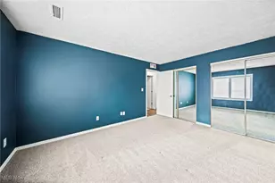 7465 Millrace Ln, Sagamore Hills, OH 44067 - Photo 11