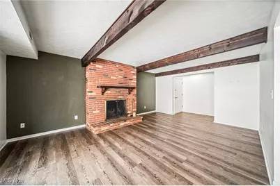 7465 Millrace Lane #103, Sagamore Hills, OH 44067 - Photo 3