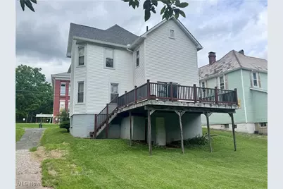 210 Phillips St, Marietta, OH 45750 - Photo 3