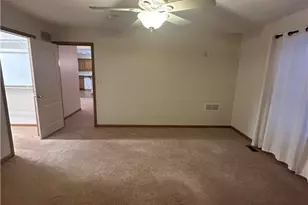 4165 Ledgewater Dr, Mogadore, OH 44260 - Photo 17