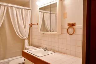 1560 Chattanooga Ave, Youngstown, OH 44514 - Photo 23