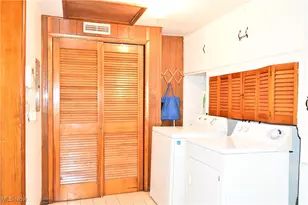 1560 Chattanooga Ave, Youngstown, OH 44514 - Photo 13