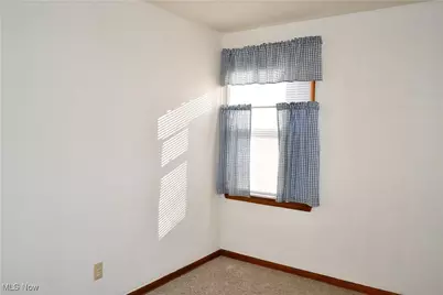 1560 Chattanooga Avenue, Youngstown, OH 44514 - Photo 29