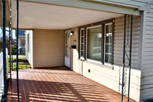 1560 Chattanooga Ave, Youngstown, OH 44514 - Photo 3