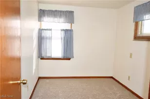 1560 Chattanooga Ave, Youngstown, OH 44514 - Photo 27