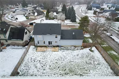 100 Pembridge Court, Sheffield Lake, OH 44054 - Photo 37