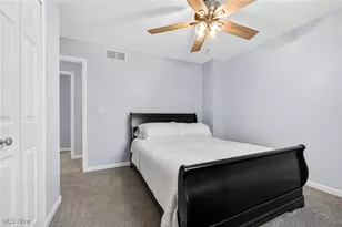 100 Pembridge Ct, Sheffield Lake, OH 44054 - Photo 27