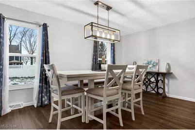 100 Pembridge Court, Sheffield Lake, OH 44054 - Photo 9