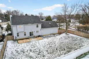 100 Pembridge Ct, Sheffield Lake, OH 44054 - Photo 39