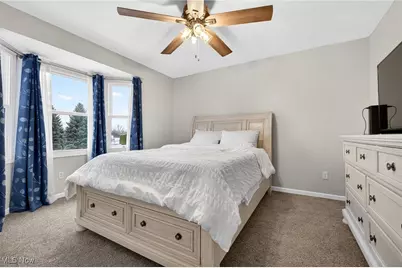 100 Pembridge Court, Sheffield Lake, OH 44054 - Photo 25