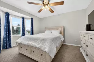 100 Pembridge Ct, Sheffield Lake, OH 44054 - Photo 25