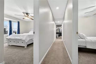 100 Pembridge Ct, Sheffield Lake, OH 44054 - Photo 23