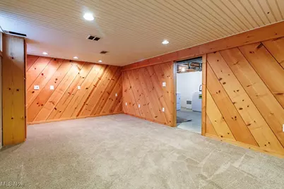 8562 Glenwood Avenue #2, Youngstown, OH 44512 - Photo 21