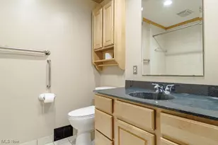 8562 Glenwood Ave, Youngstown, OH 44512 - Photo 15