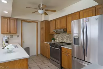 850 Marilyn Drive, Kent, OH 44240 - Photo 13