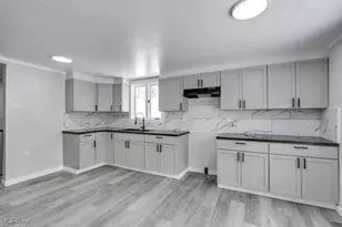 207 51st St SW, Canton, OH 44706 - Photo 5