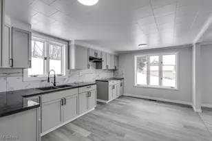 207 51st St SW, Canton, OH 44706 - Photo 7