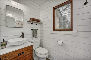 7830 Pyle South Amherst Rd, Amherst, OH 44001 - Photo 11