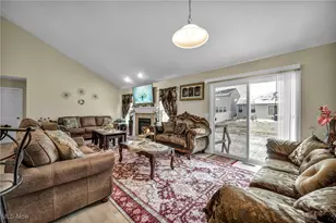 3961 Woodworth Dr, Lorain, OH 44053 - Photo 15