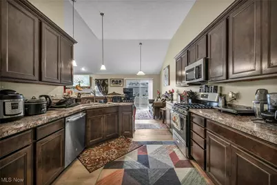 3961 Woodworth Drive, Lorain, OH 44053 - Photo 11