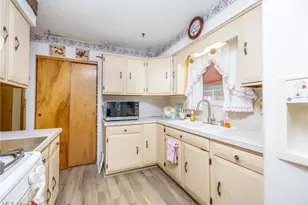3401 6th Ave, Vienna, WV 26105 - Photo 11