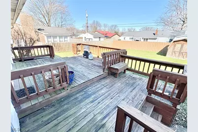 145 Crestview Drive, Elyria, OH 44035 - Photo 9