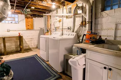 3085 Essex Road, Cleveland Heights, OH 44118 - Photo 31