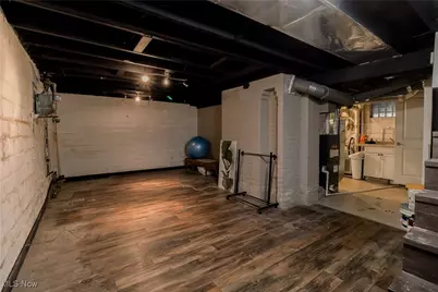 3085 Essex Road, Cleveland Heights, OH 44118 - Photo 29