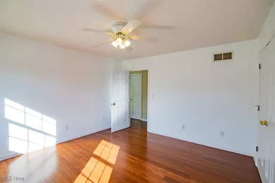 5123 Glenbrook Drive, Vienna, WV 26105 - Photo 23