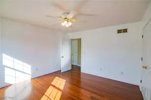 5123 Glenbrook Dr, Vienna, WV 26105 - Photo 23