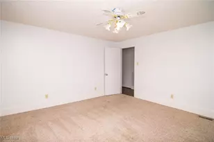 67061 Mills Rd, St Clairsville, OH 43950 - Photo 15