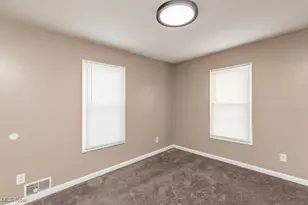 1431 Sherrick Rd SE, Canton, OH 44707 - Photo 15