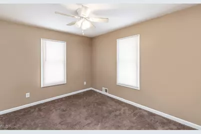 1431 Sherrick Road SE, Canton, OH 44707 - Photo 13