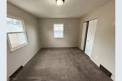1916 17th Street SW, Akron, OH 44314 - Photo 23