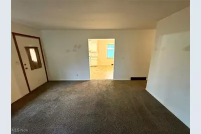 1916 17th Street SW, Akron, OH 44314 - Photo 7