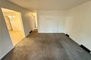 1916 17th St SW, Akron, OH 44314 - Photo 5