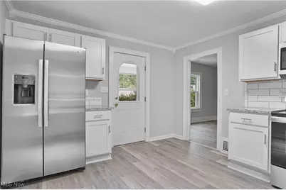 562 Tallmadge Road, Cuyahoga Falls, OH 44221 - Photo 5