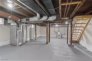 562 Tallmadge Rd, Cuyahoga Falls, OH 44221 - Photo 29