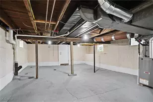 562 Tallmadge Rd, Cuyahoga Falls, OH 44221 - Photo 27